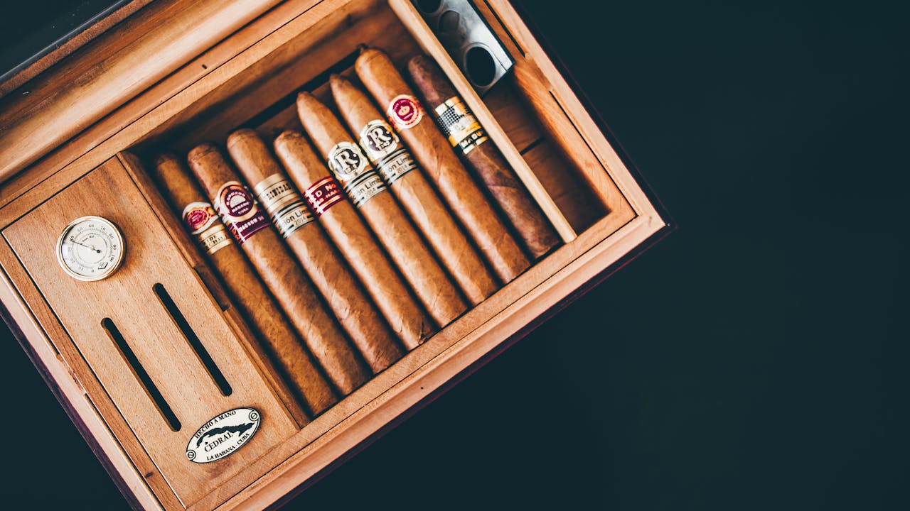 A Beginner's Guide to Smoking Cigars